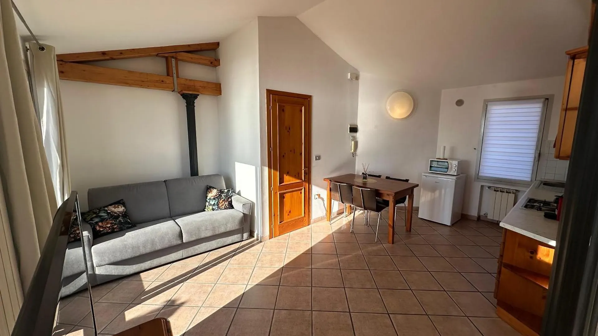 Attic Paradise Big Terrace On The Sea - Agenzia Cocal Каорле 0*,  Италия